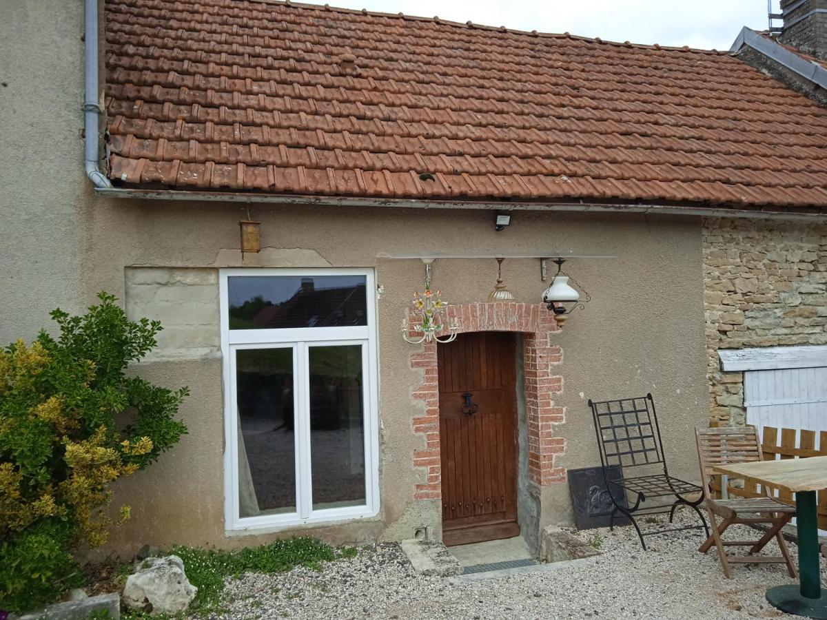 Maisonnette de Mamie Pouilly-en-Auxois Extérieur photo